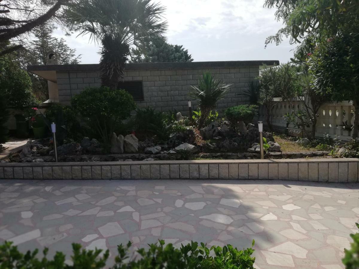 Villa Pagar - With Jacuzzi - Renovated In 2022 포블랴나 외부 사진